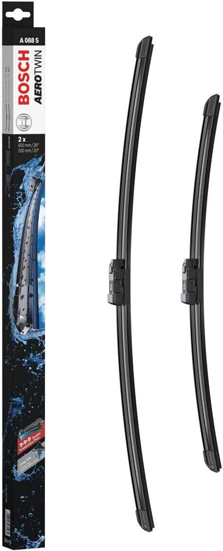 Die Packung und die Wischerblätter des Scheibenwischer-Sets Bosch A 088 S für den VOLVO S80 2. Gen im Detail - einmal das 65cm Wischerblatt und einmal das 50cm Wischerblatt