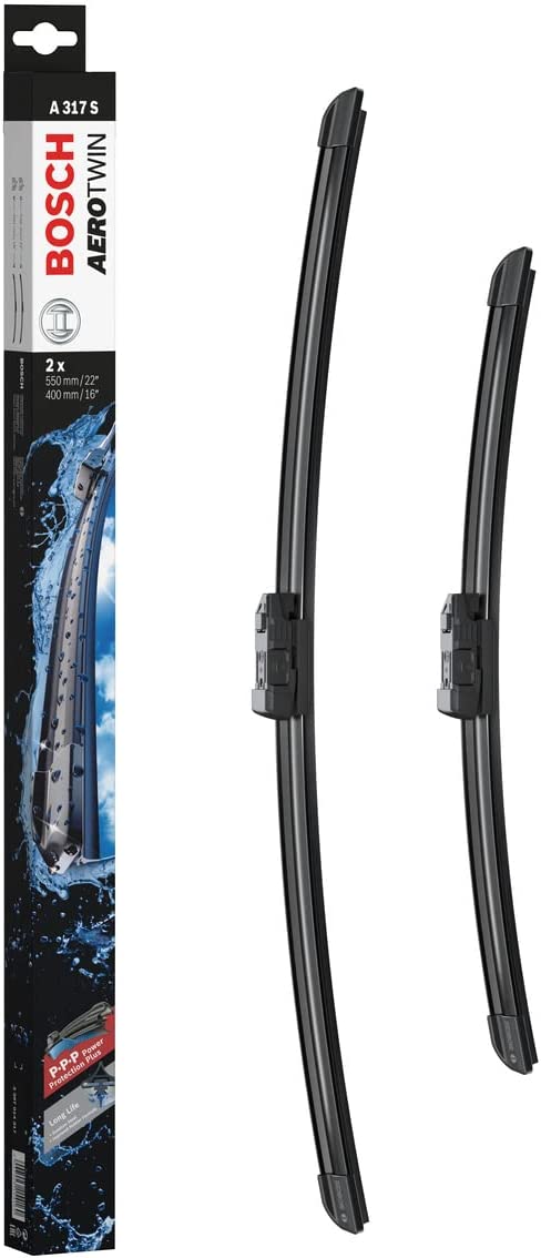 Die Packung und die Wischerblätter des Scheibenwischer-Sets Bosch A 317 S für den Ford Ka 3. Gen im Detail - einmal das 55cm Wischerblatt und einmal das 40cm Wischerblatt Die Packung und die Wischerblätter des Scheibenwischer-Sets Bosch A 317 S für den FORD KA+ 3. Gen im Detail - einmal das 55cm Wischerblatt und einmal das 40cm Wischerblatt