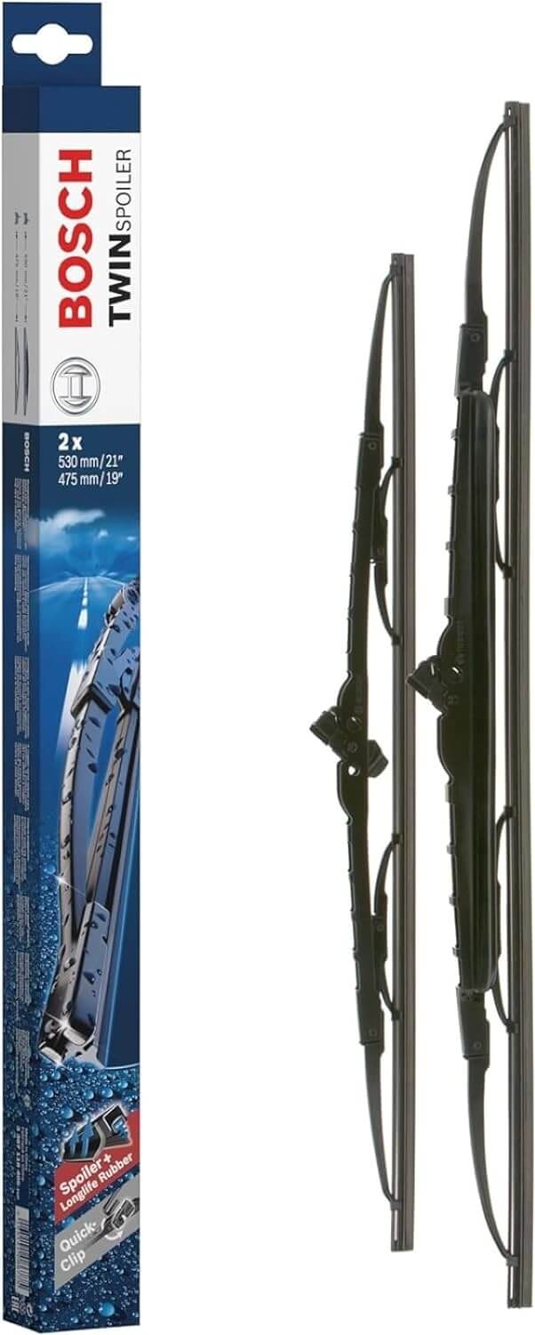 Die Packung und die Wischerblätter des Scheibenwischer-Sets Bosch 533 S für den Mitsubishi Sigma im Detail - einmal das 53cm Wischerblatt und einmal das 47,5cm Wischerblatt Die Packung und die Wischerblätter des Scheibenwischer-Sets Bosch 533 S für den MITSUBISHI Sigma im Detail - einmal das 53cm Wischerblatt und einmal das 47,5cm Wischerblatt