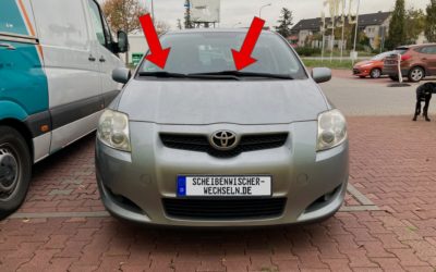 Die passenden Scheibenwischer für den Toyota Auris I für vorne & hinten (Typ E150, BJ 2007 bis 2012)